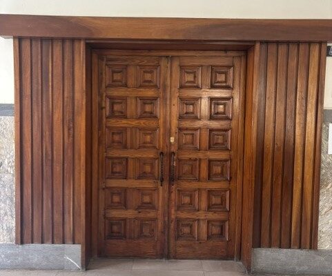 puerta capilla puerta capilla